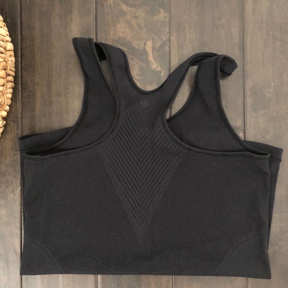 Lululemon black mesh tank